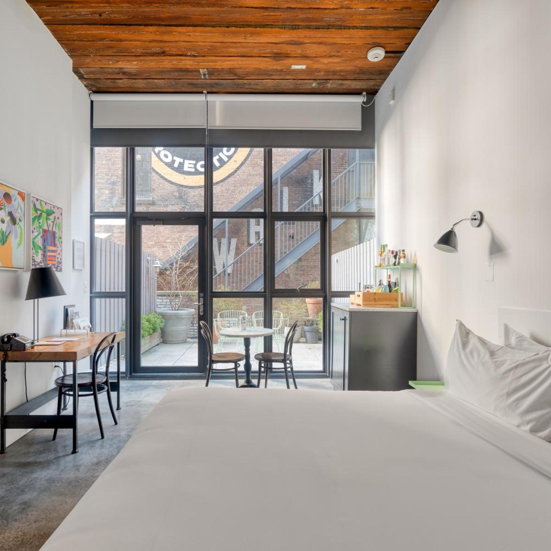 Brooklyn, Terrace، Wythe Hotel 5/7