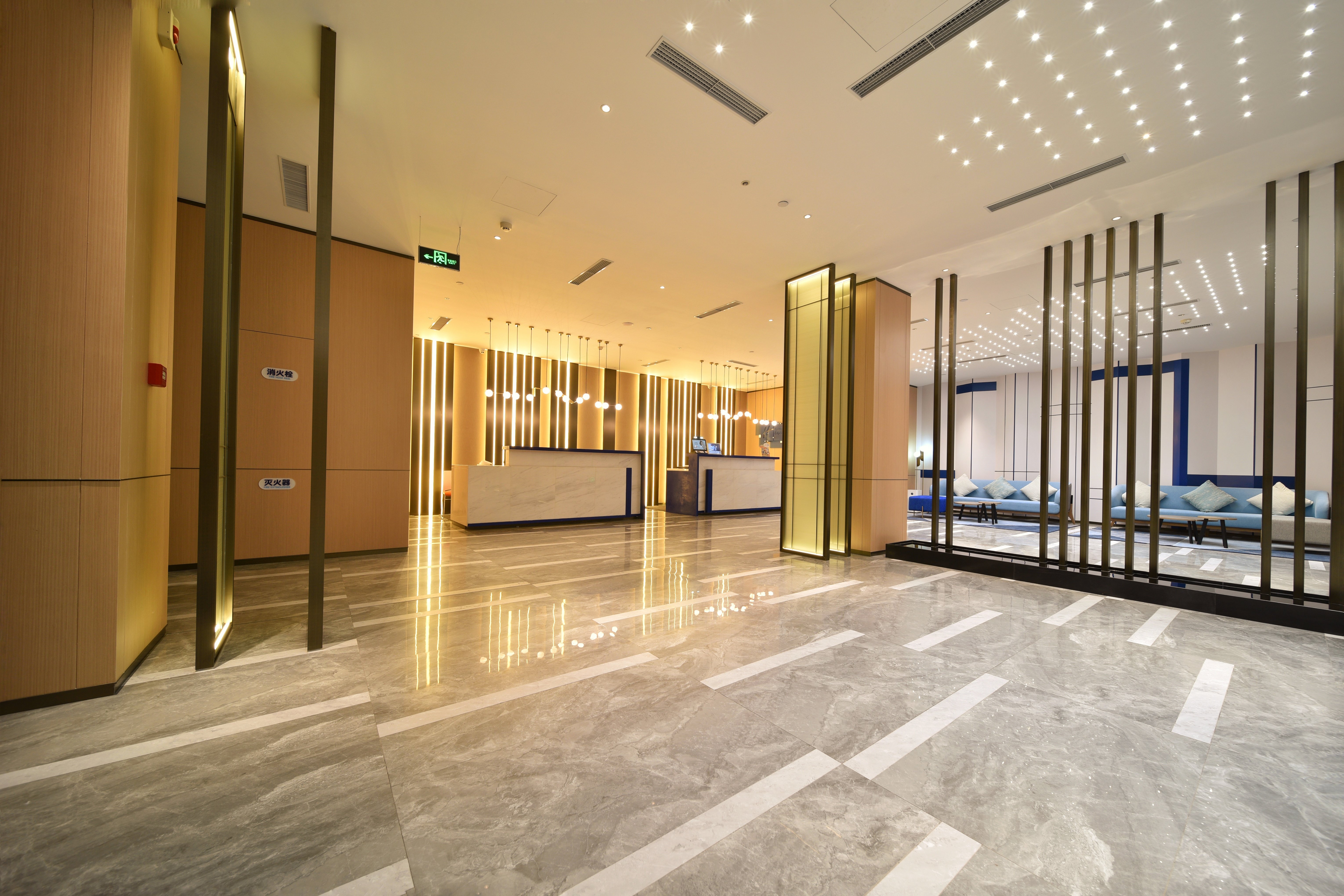 Holiday Inn Express XiAn Ancient Town West 53/57