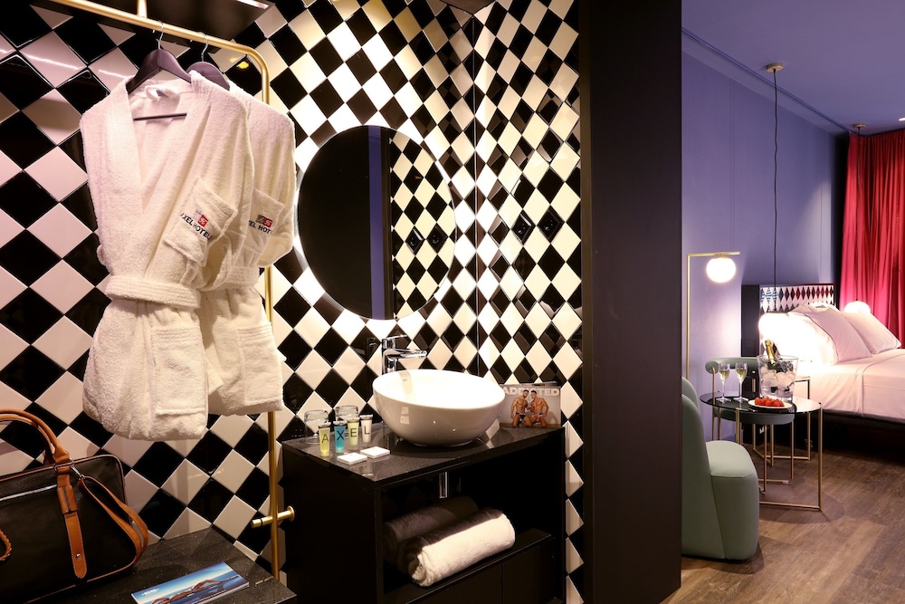 Axel Hotel Madrid - Adults Only 57/61