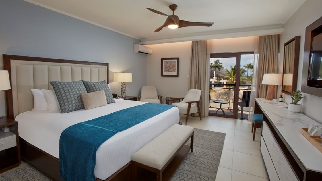 DELUXE OCEAN VIEW ROOM