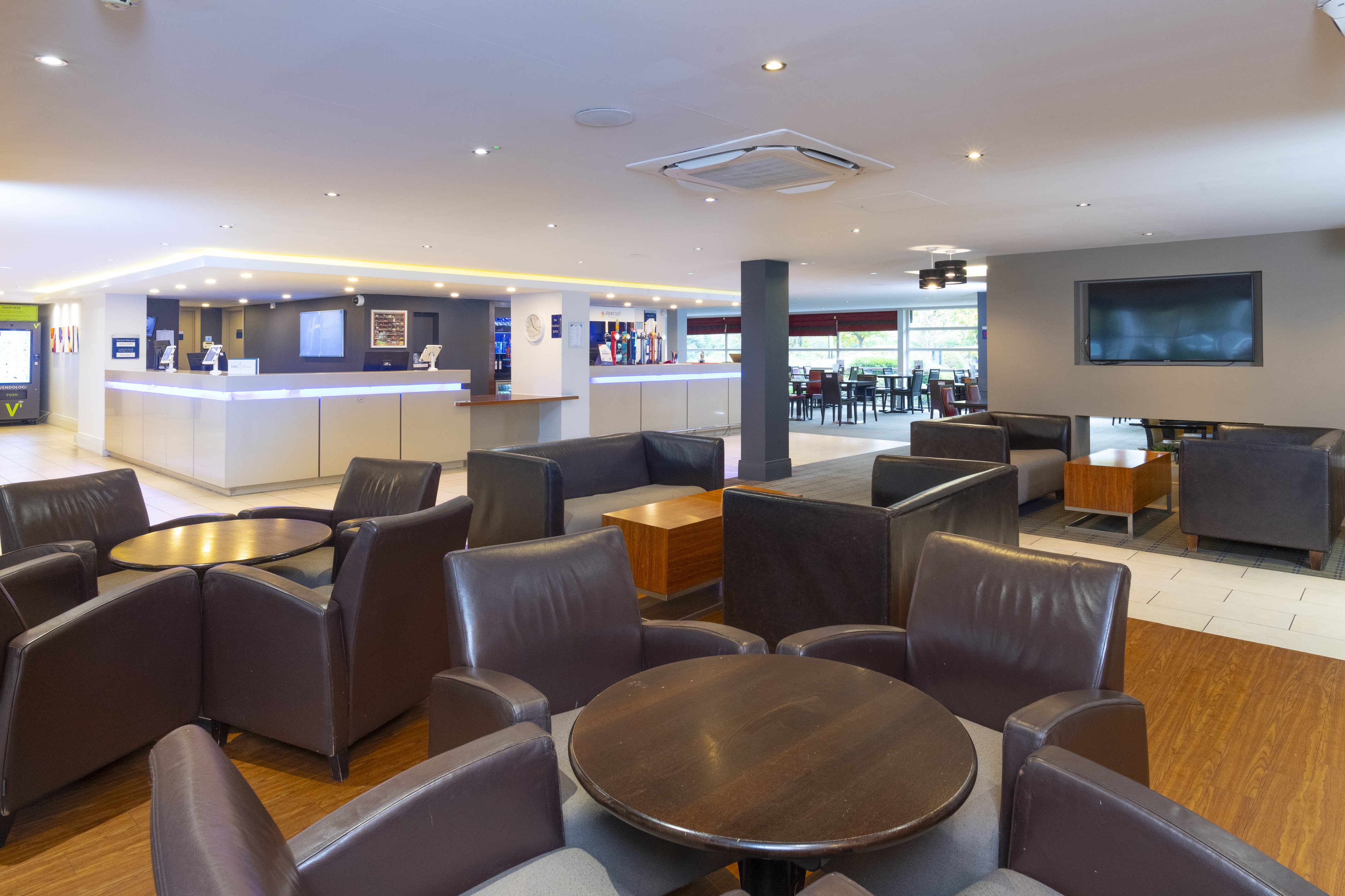 Holiday Inn Express Milton Keynes 13/46