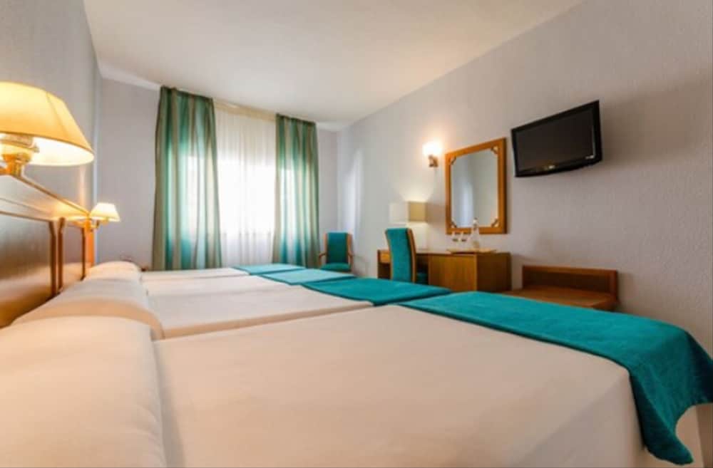 Don Juan Hotel 7/31