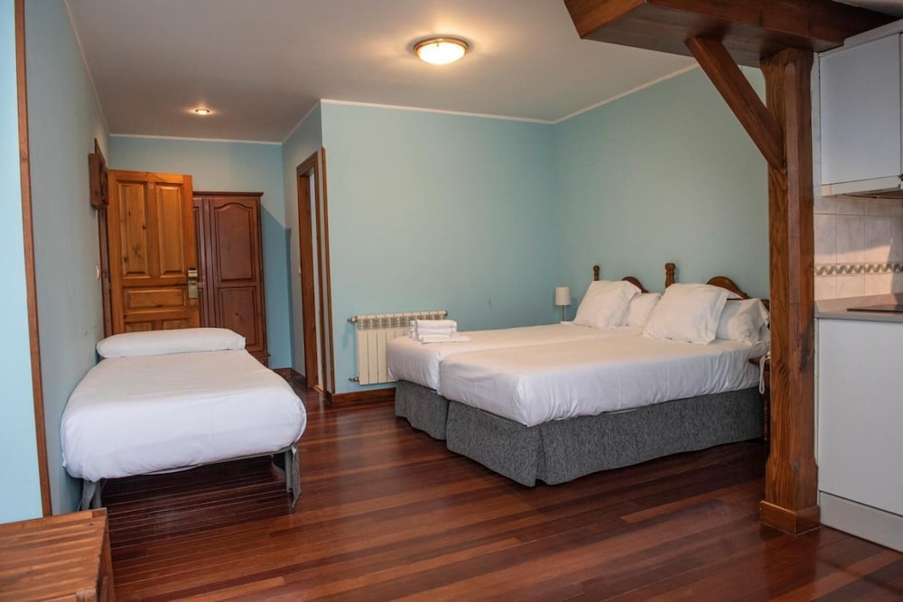 Hotel Puerto de Llanes 30/73