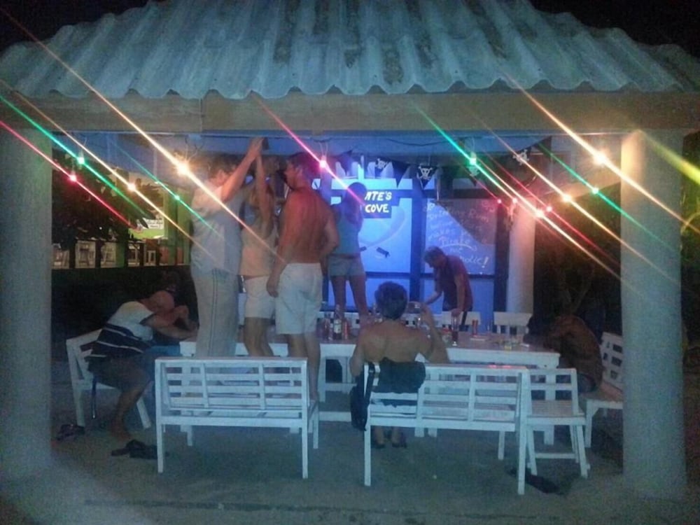 Phayam Coconut Beach Resort 28/50