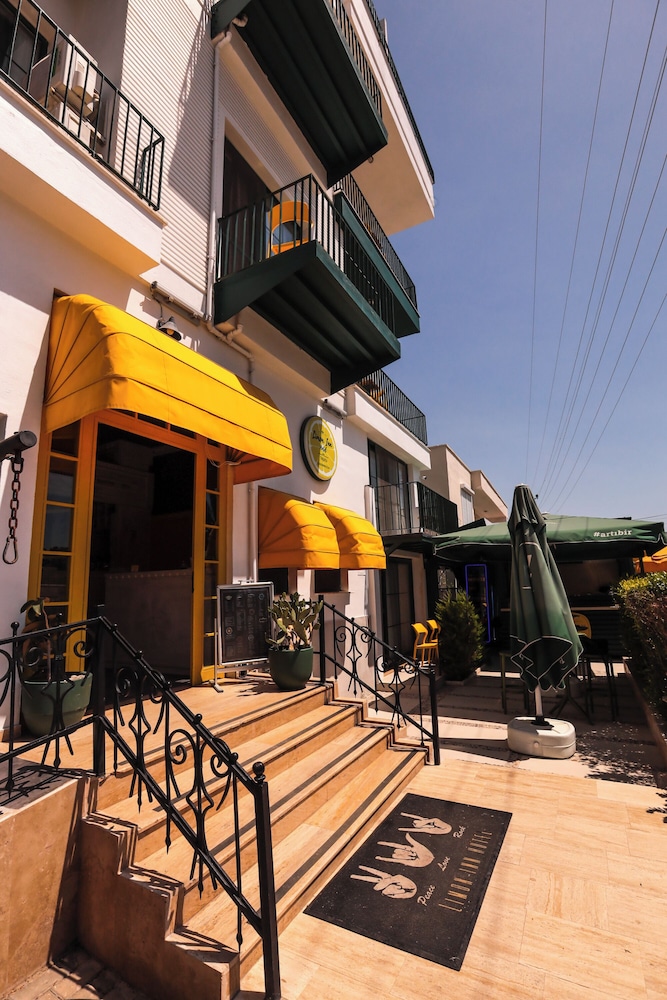 Limon Inn Hotel 4/60