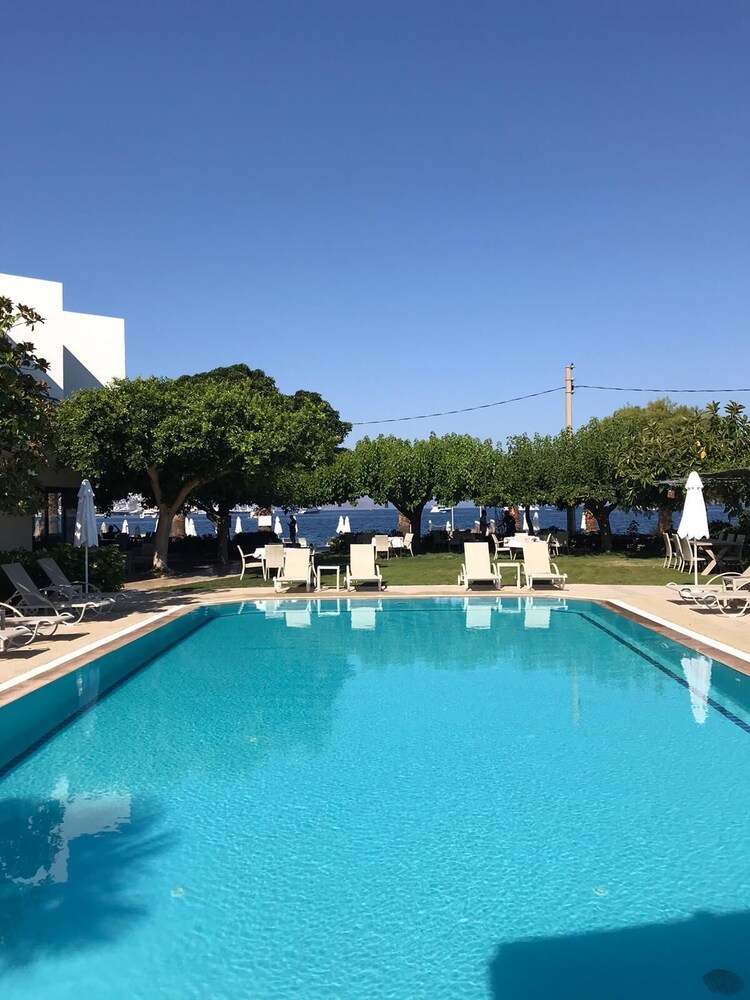 Kivanc Suit Hotel Yalikavak 28/31