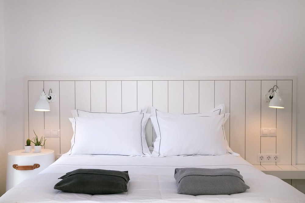 Seven Santa Maria Paros Boutique Hotel 15/36