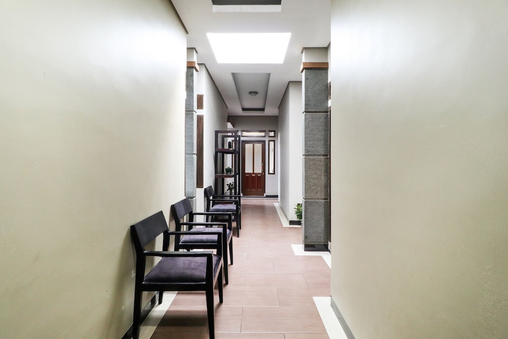 OYO 90026 Guest House Teras Waruga Syariah 21/22