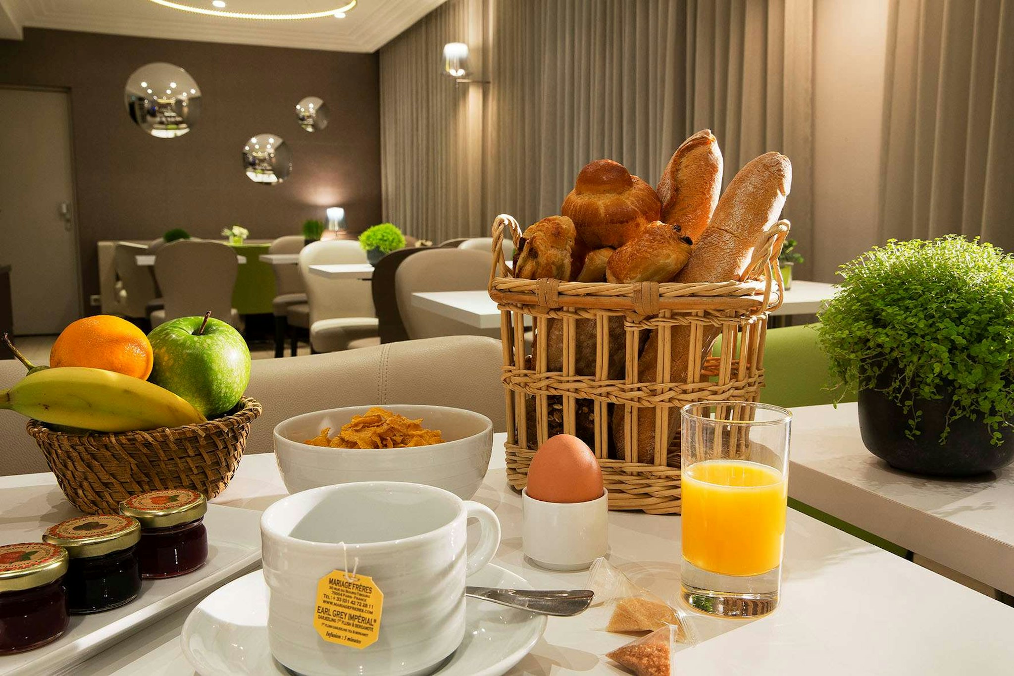 Acropole Hotel 23/29
