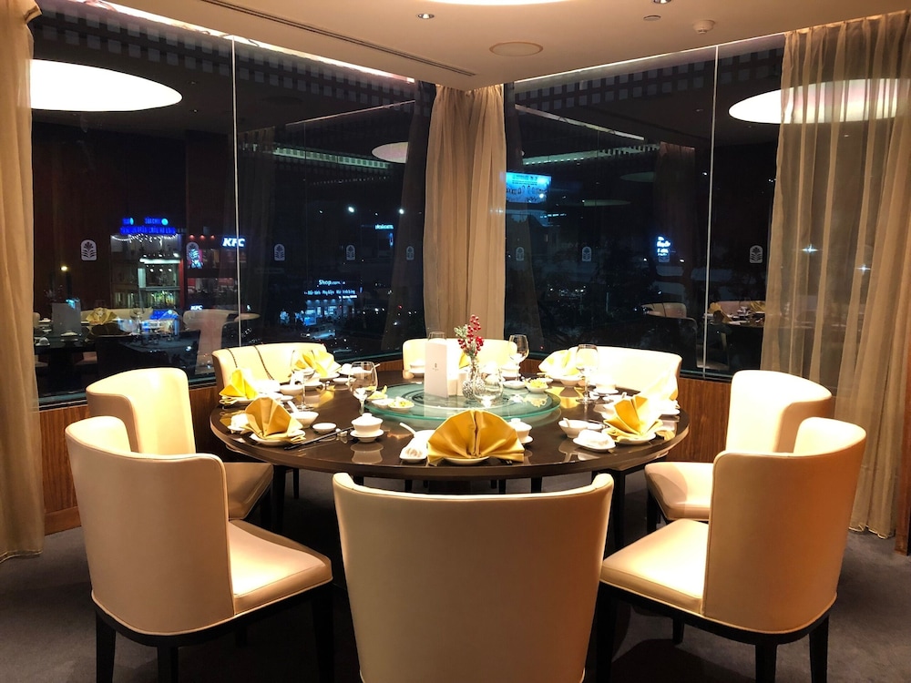 Pan Pacific Hanoi 58/72