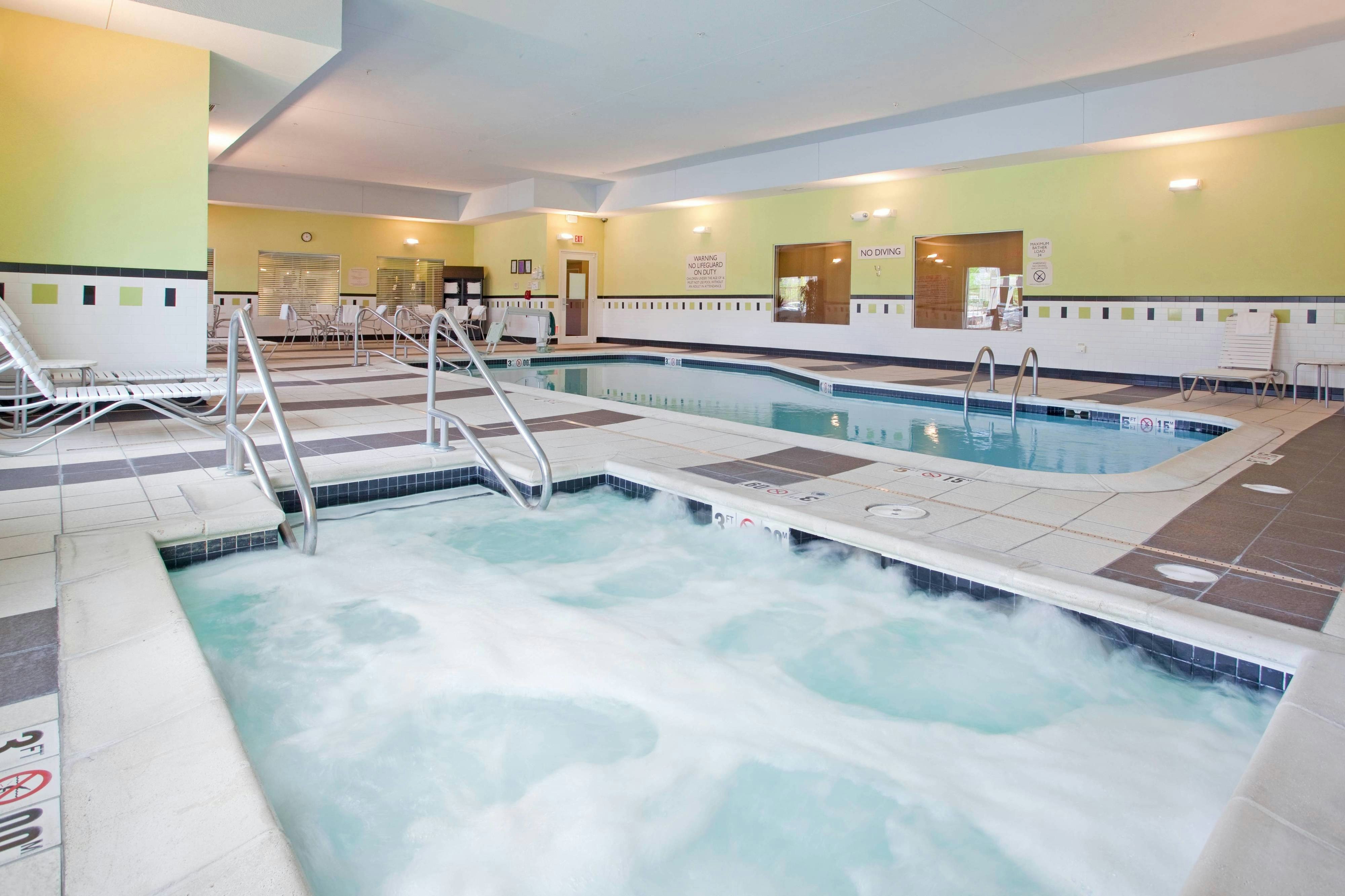Fairfield Inn And Suites Kearney 7/24