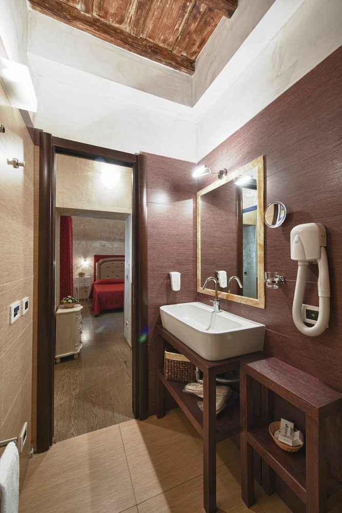 Relais Maddalena 48/50