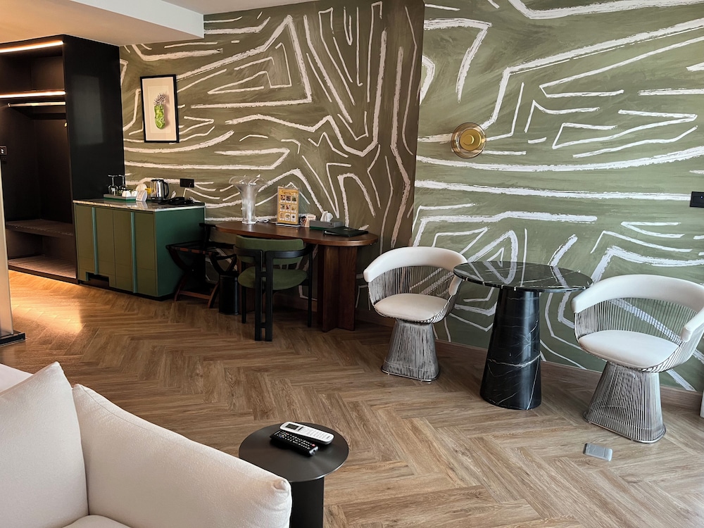 Hotel Sapin 6/63