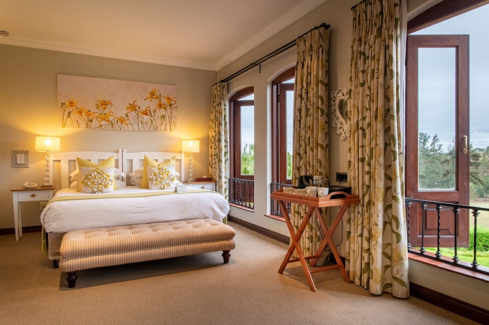 Exclusive, Standard, Double or Twin Bed