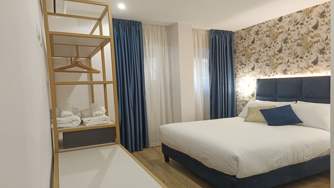 Romi Suite 30/38