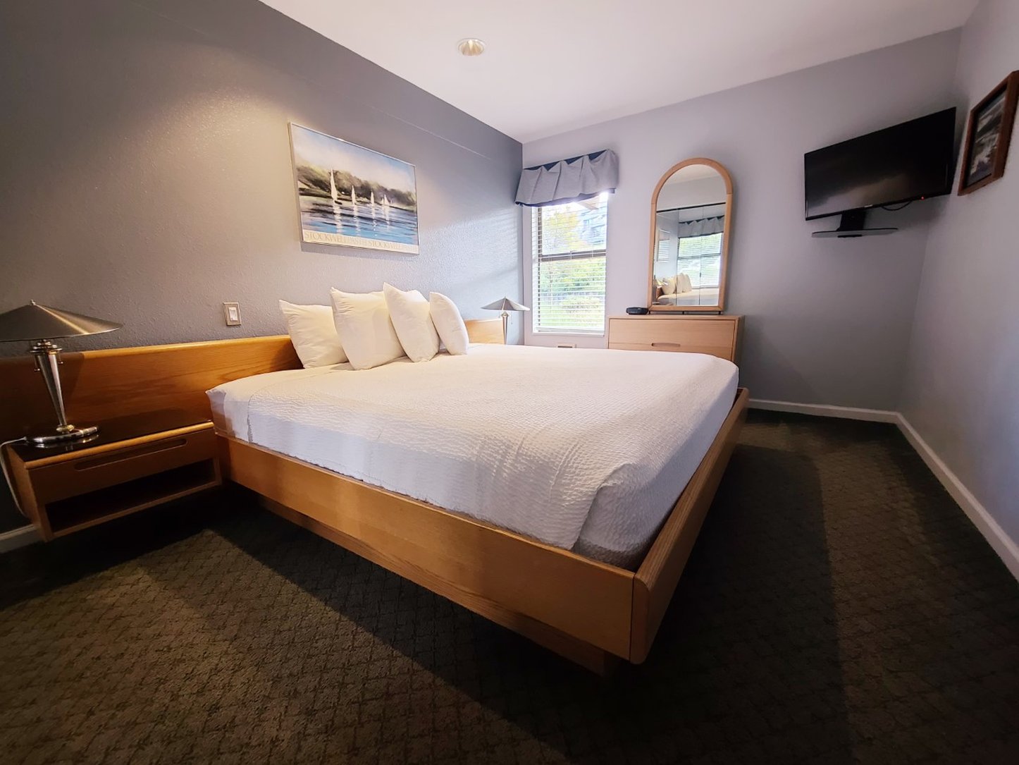 The Embarcadero Resort Hotel & Marina 8/34