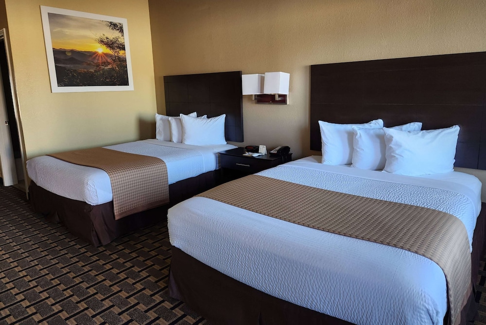 Days Inn By Wyndham Baytown East 14/50