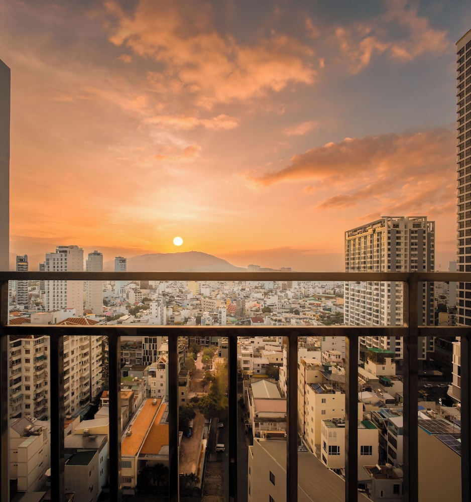V Hotel Nha Trang 45/50