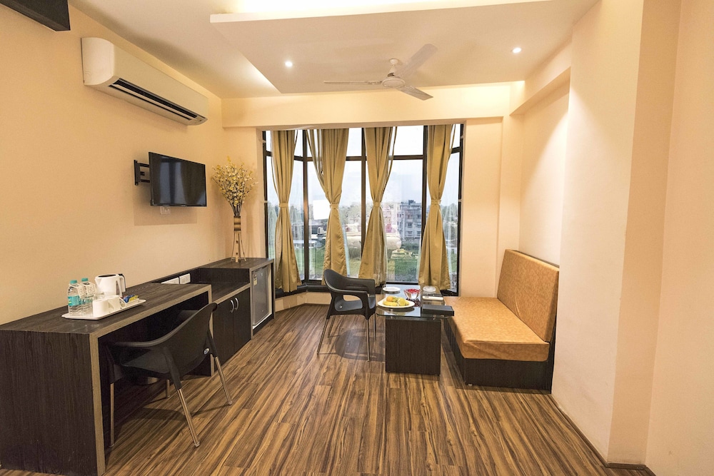 Regenta Inn Larica Ct 53/68