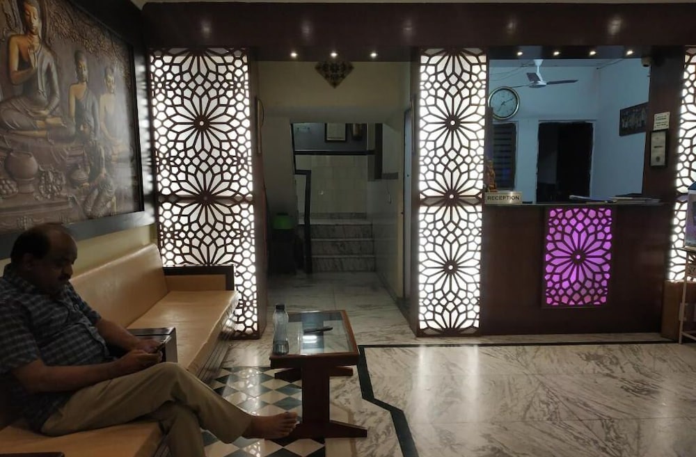 HOTEL AJAY INTERNATIONAL 14/46