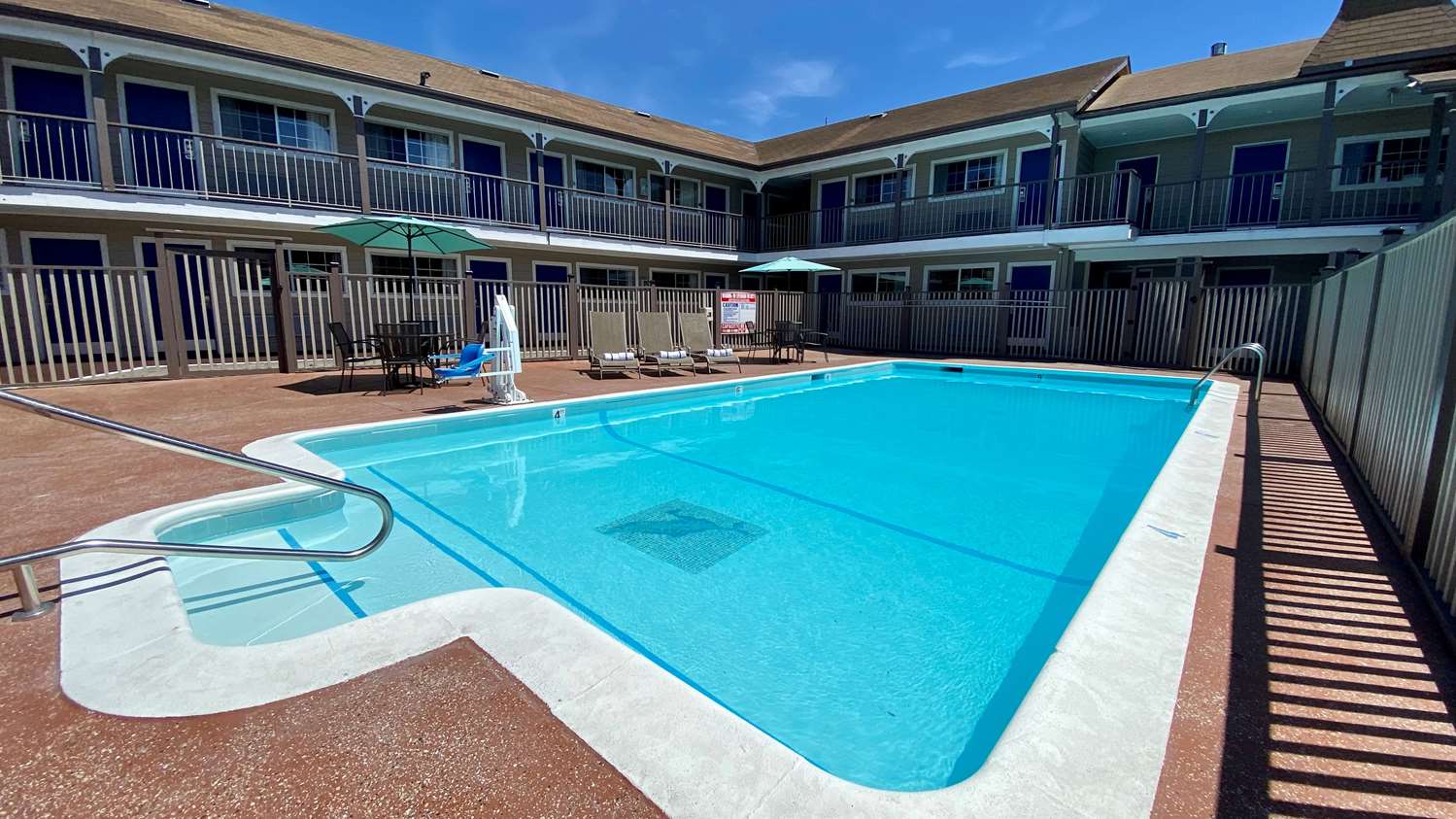 SureStay Hotel by Best Western Santa Cruz 42/54