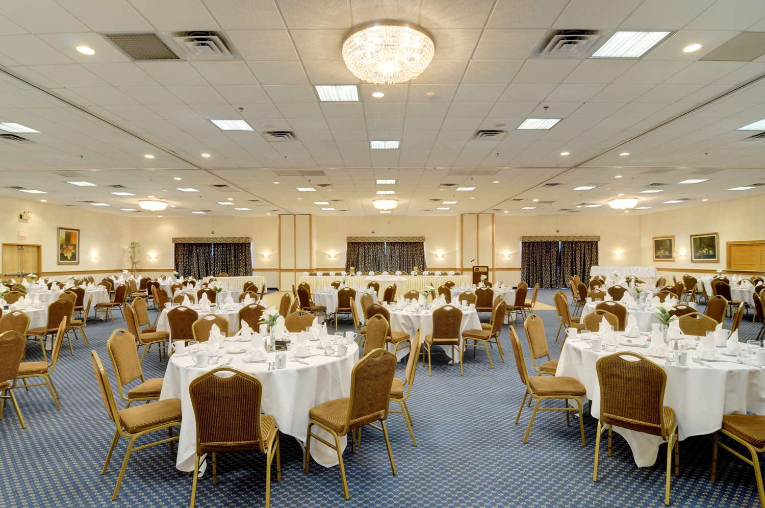 Best Western Plus Chicago Hillside 10/16