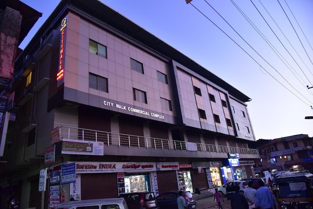 Hotel Citywalk Residency 1/50