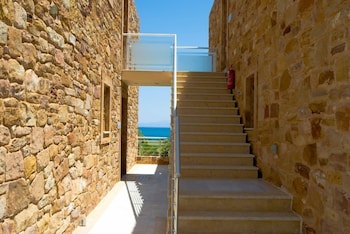Aegean Dream Hotel 56/58