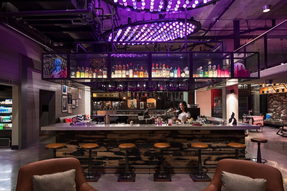 Moxy San Diego Downtown/Gaslamp Quarter 21/26
