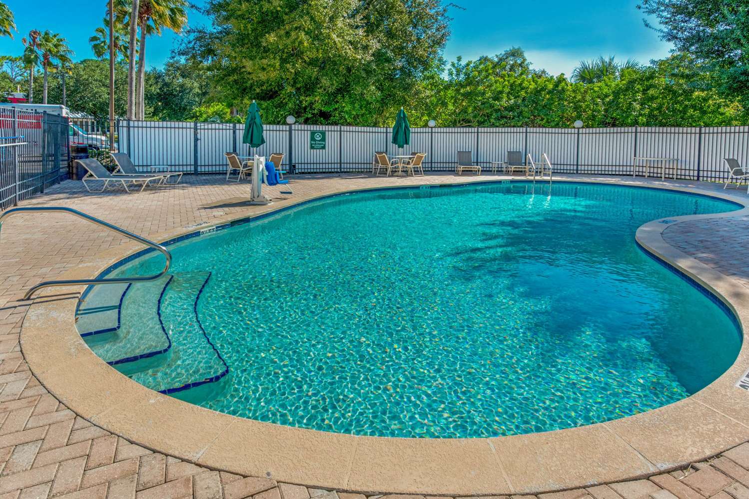 La Quinta Inn And Suites By Wyndham Tampa Brandon West 44/53
