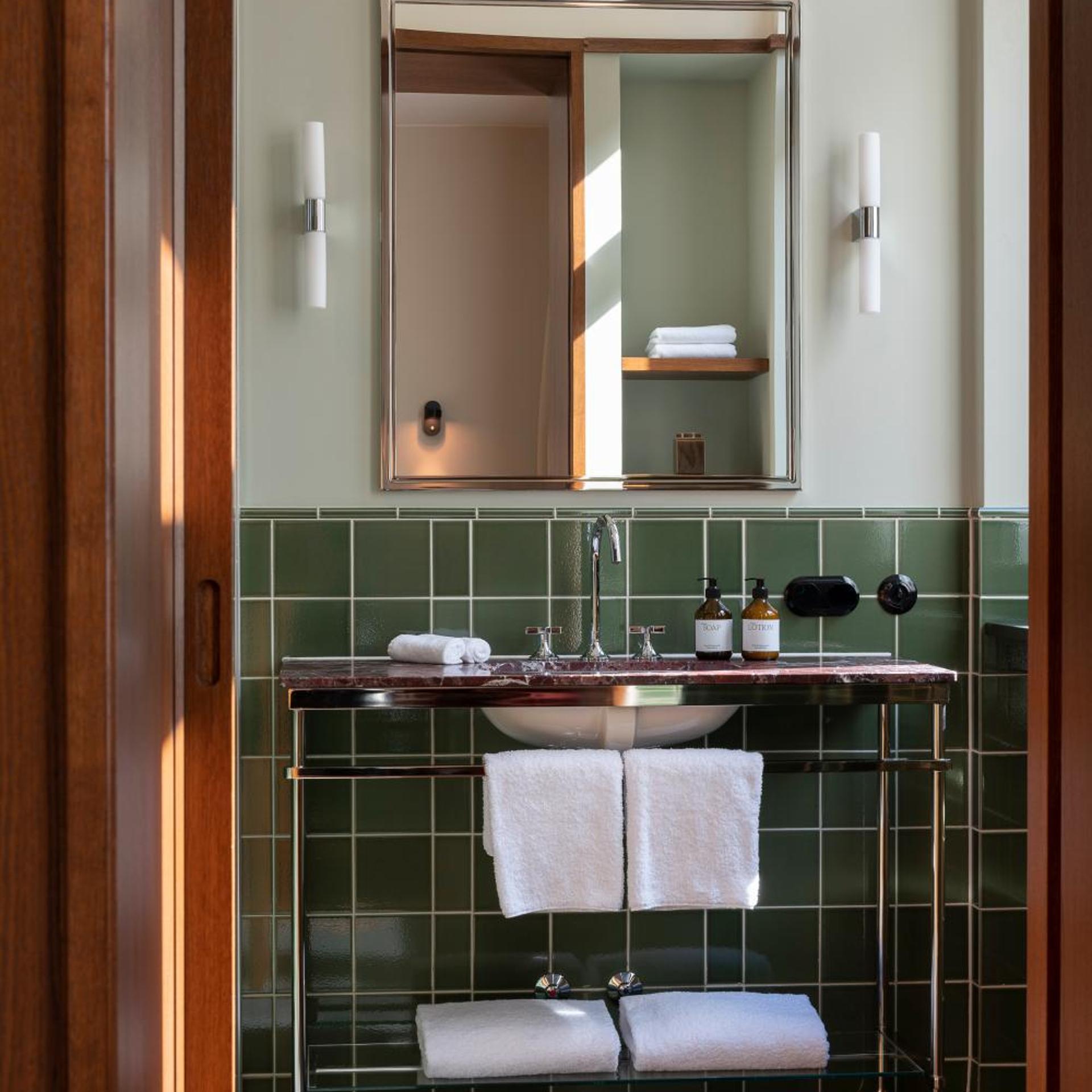 غرفة سوبيريور بسرير مزدوج، Boutique Hotel Chateau Royal 6/6