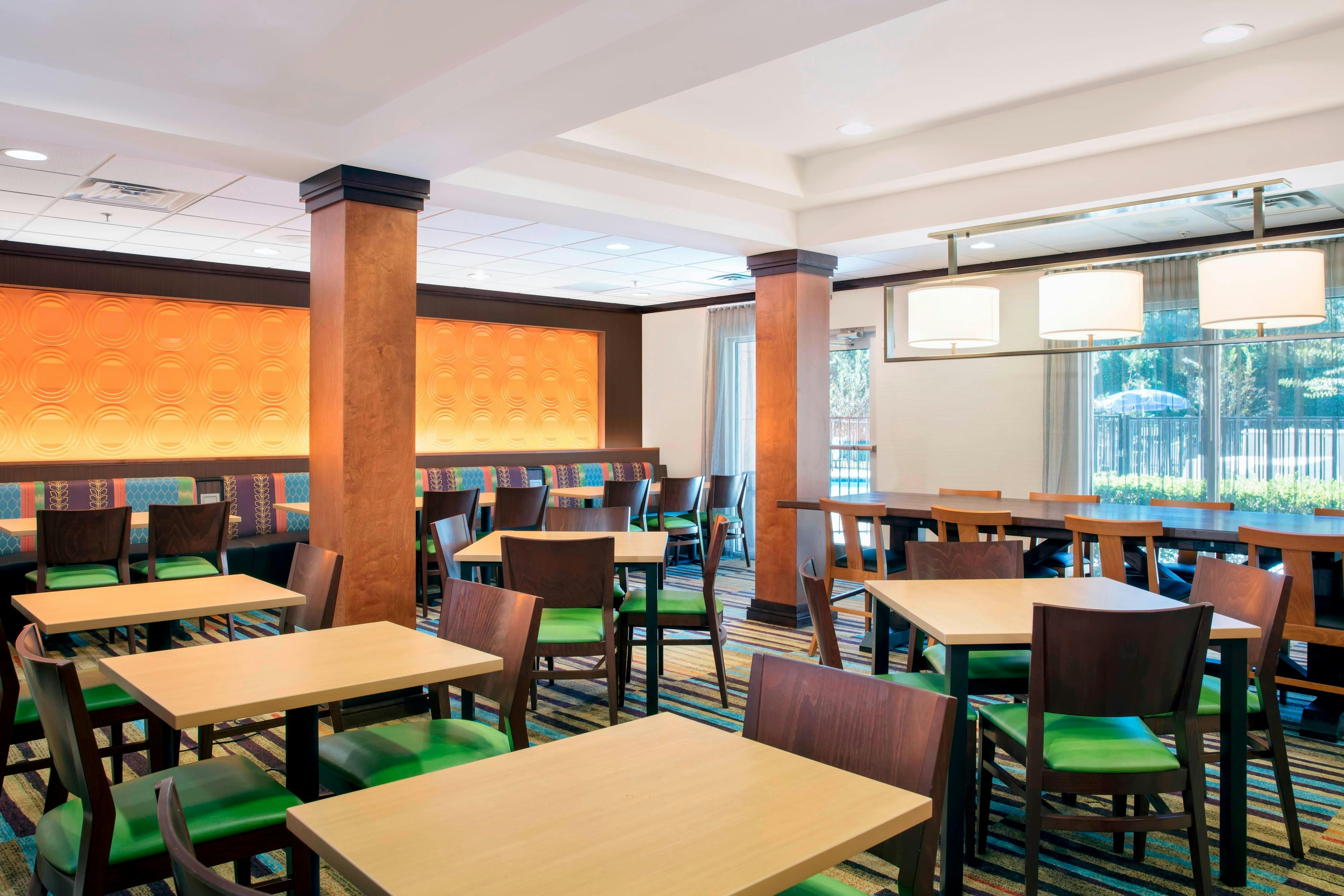 Fairfield Inn Suites By Marriott Lakeland Plant City 34/48