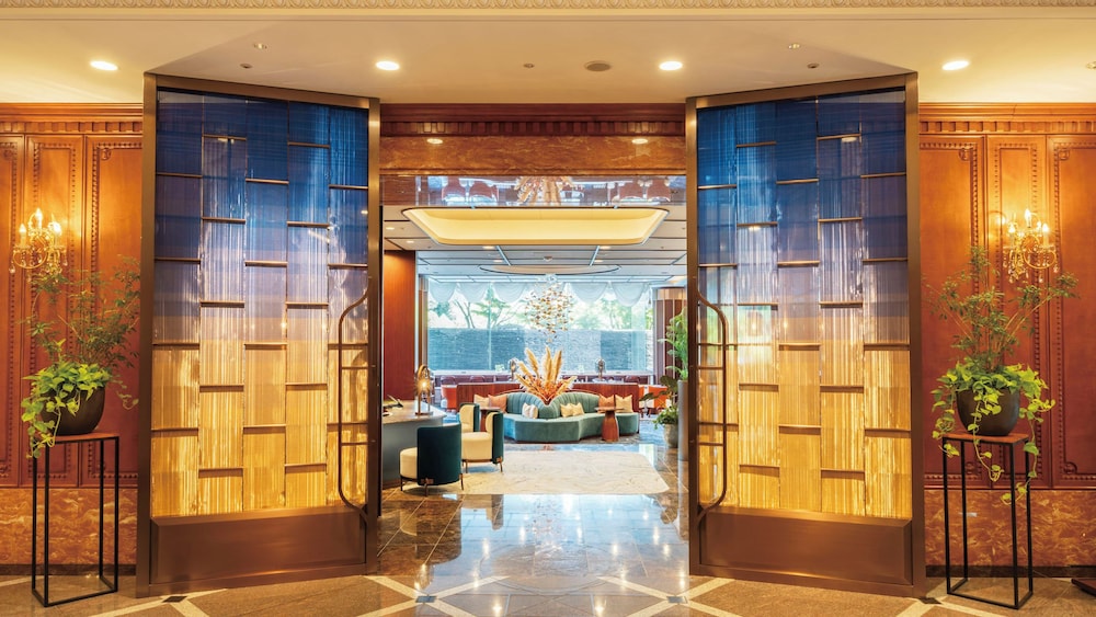 Hotel Springs Makuhari Premier 8/66