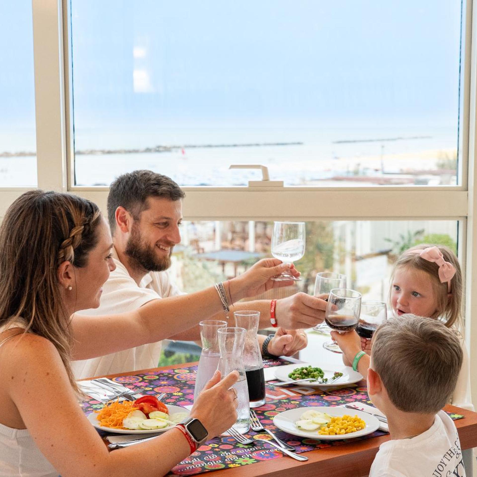 Color Palace Lido Hotel - Family Village 19/30