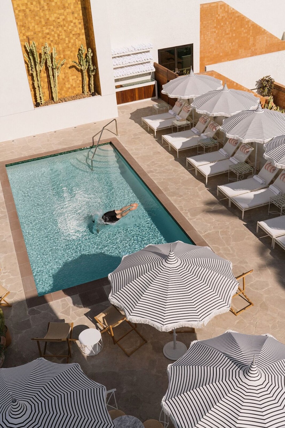 Silver Lake Pool And Inn 10/17