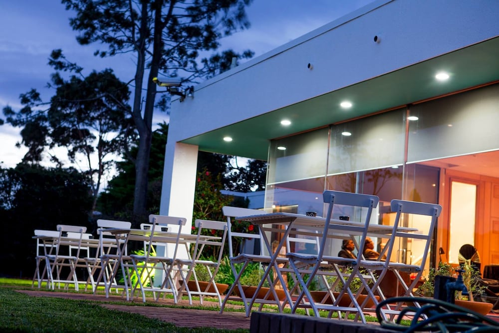 Sandown Regency 24/35