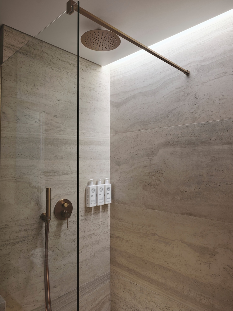 NUR Aparthotel Athens 13/35