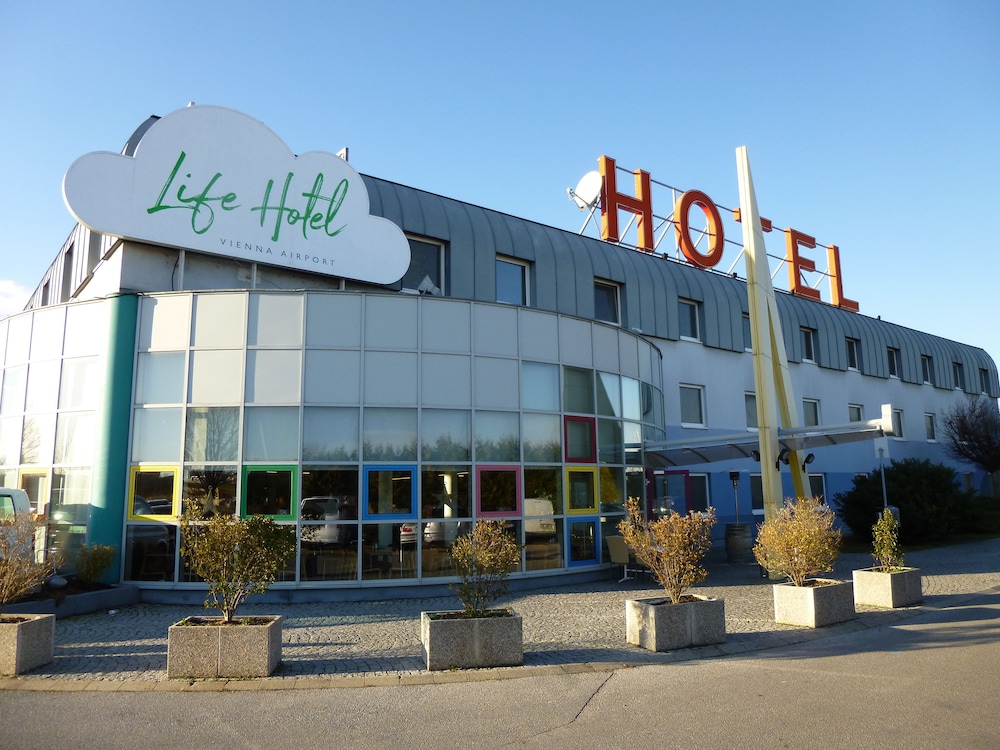Life Hotel in FISCHAMEND