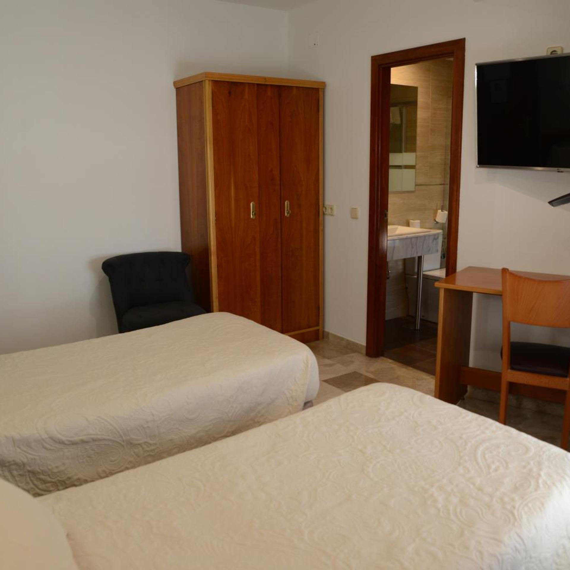 Hotel Escudero 24/58