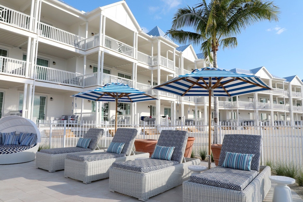 Isla Bella Beach Resort 5/74