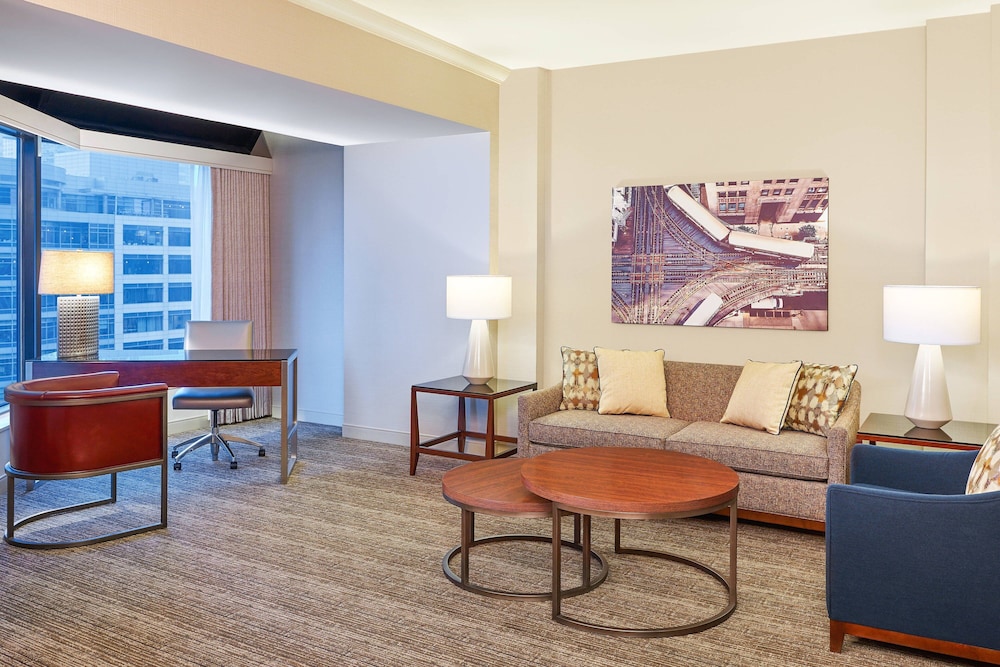 Westin Chicago River North 18/56