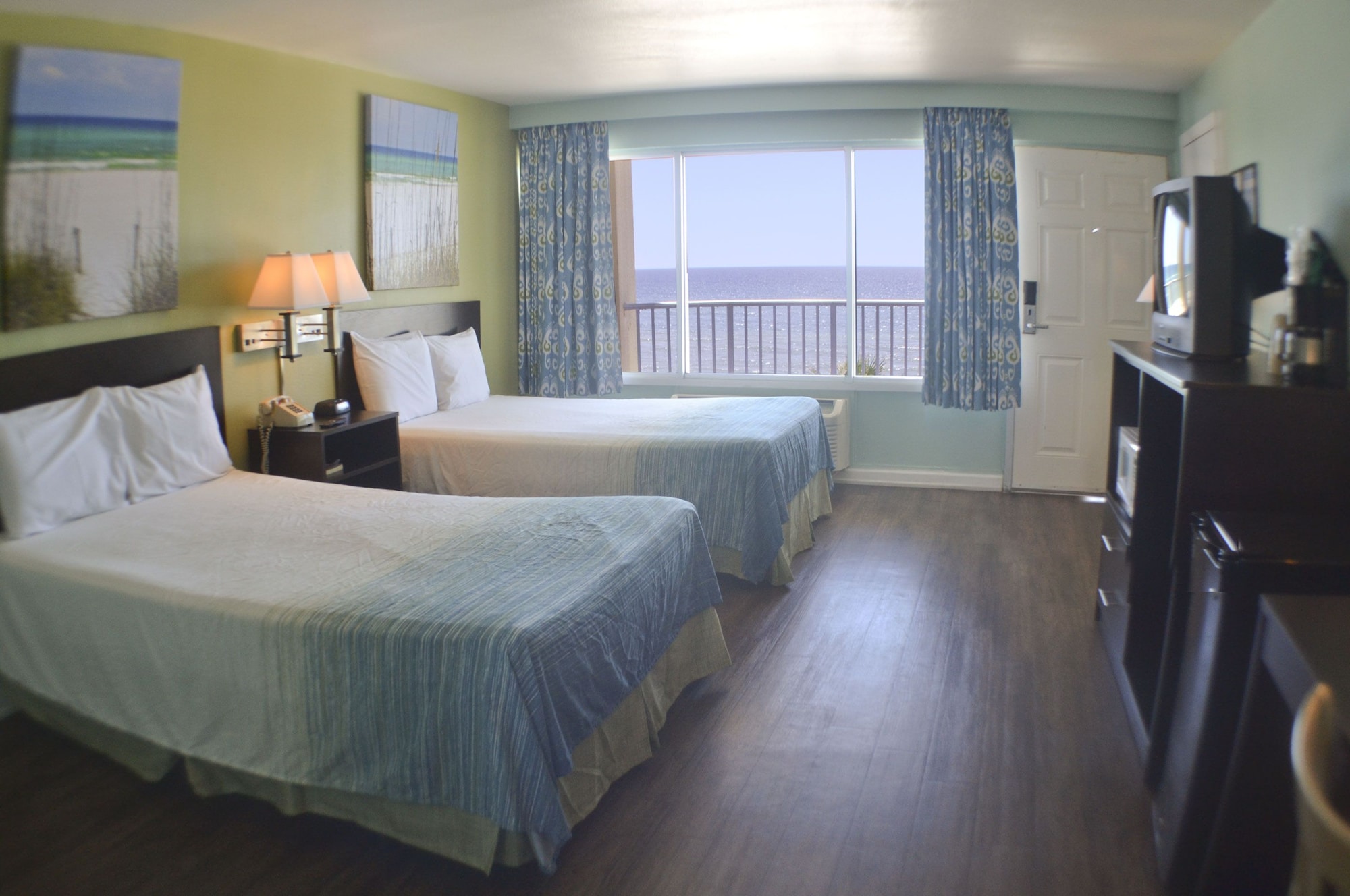 Room, 2 Double Beds, Beach Side, Patio