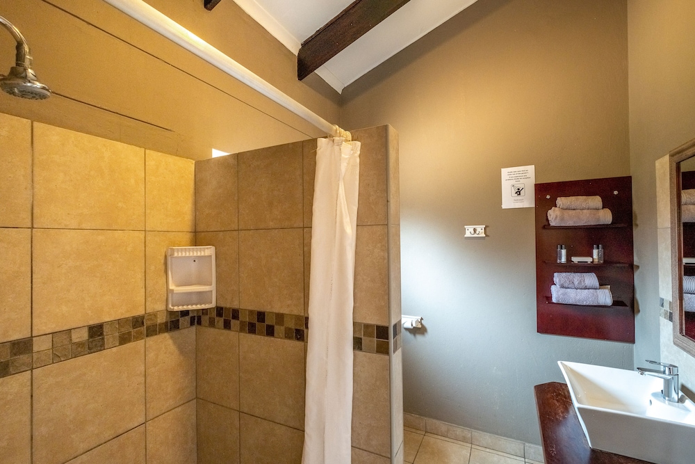 Gecko Ridge Guest House 43/44