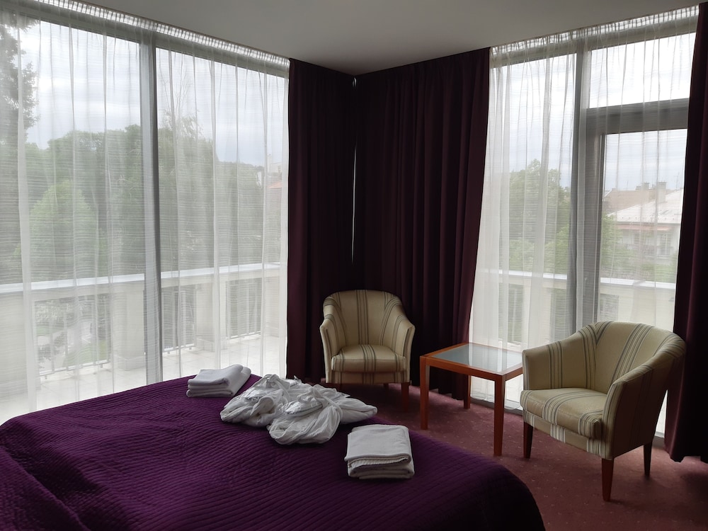 Park Avenue Piestany 31/68