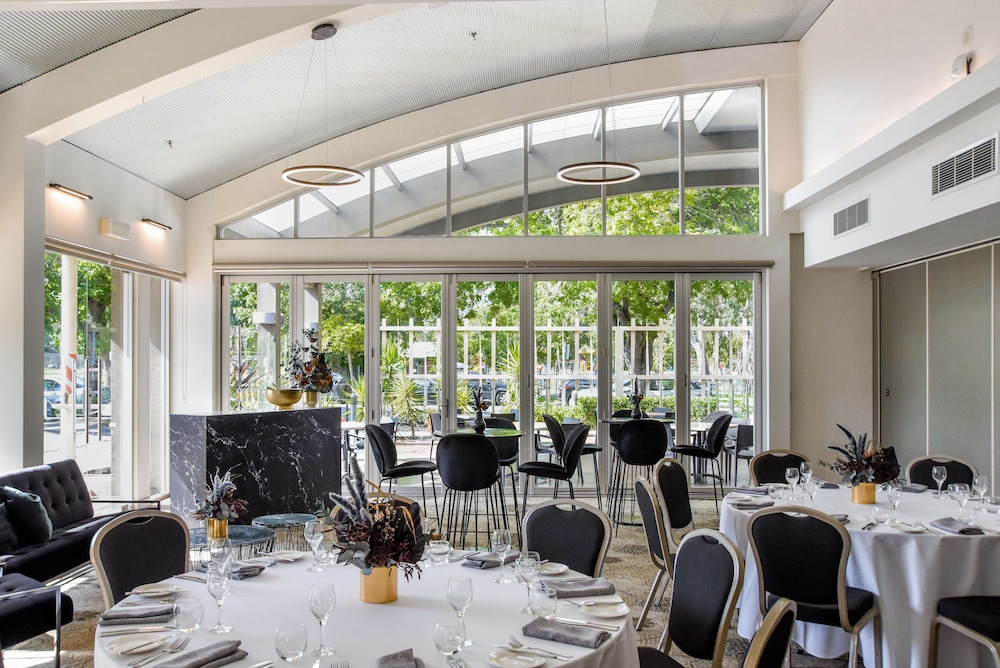 Terrace Hotel Adelaide 33/50