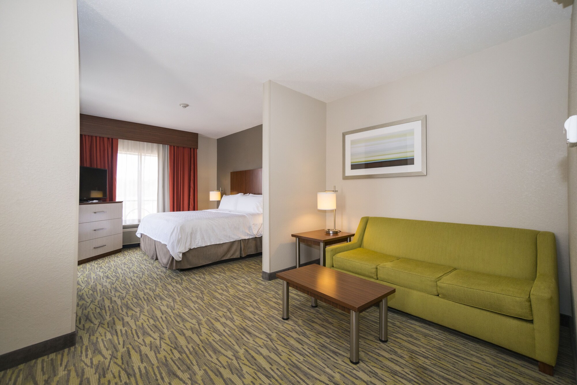 Suite, King Bed, Extra Floor Space