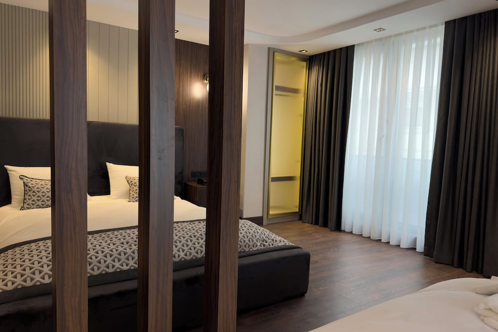 Nevizade Avangart Hotel 42/50