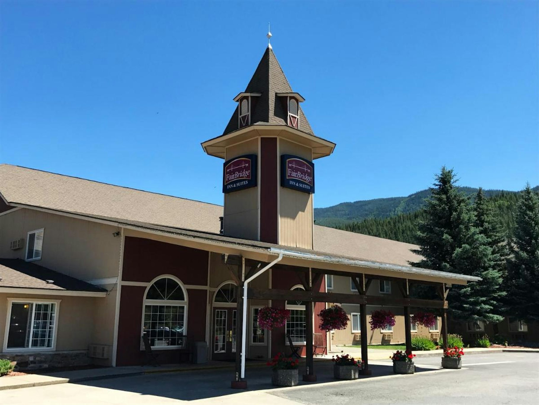 FAIRBRIDGE INN & SUITES KELLOGG 2/48