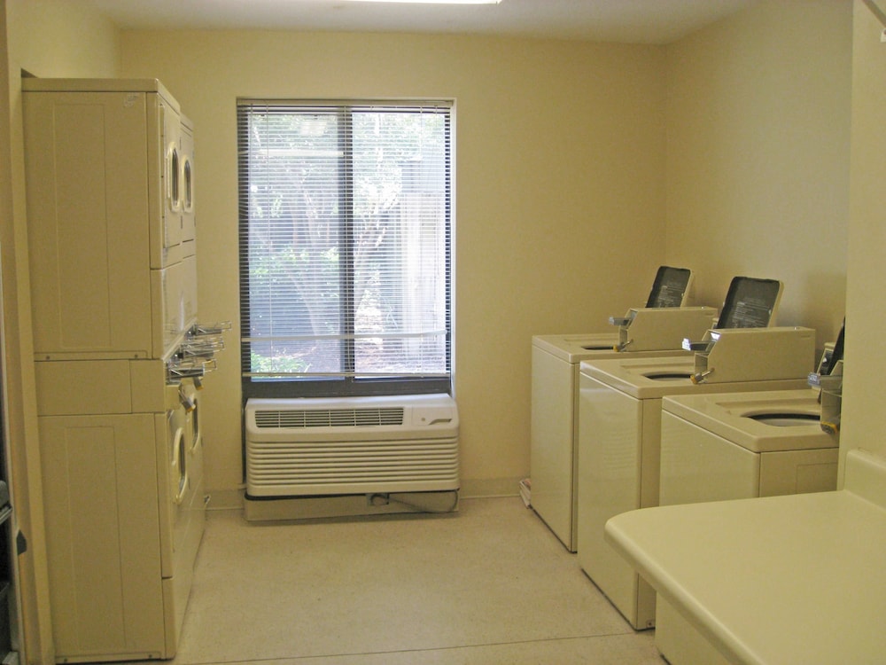 Extended Stay America - Tallahassee - Killearn 32/50