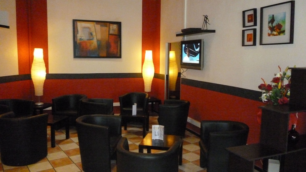 Escatel Hotel 34/60
